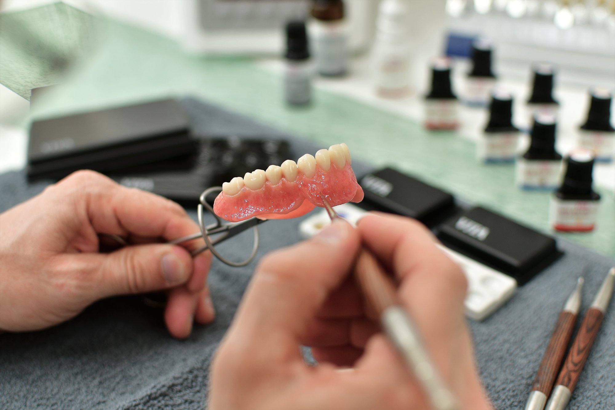 Bild Prothese_1140x760